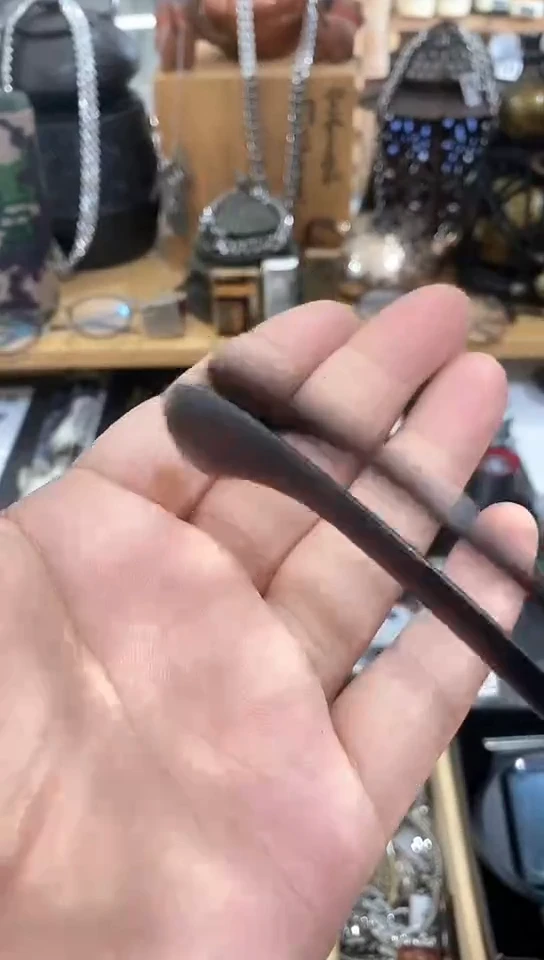 瓷片闪购商品  如图所示