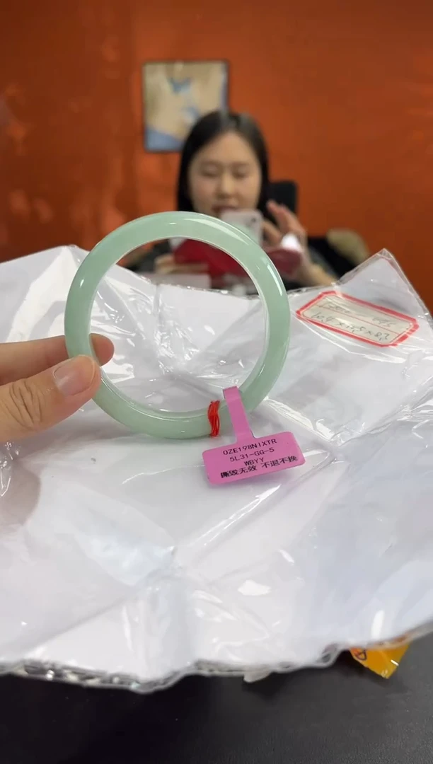 未镶嵌手镯翡翠2 60