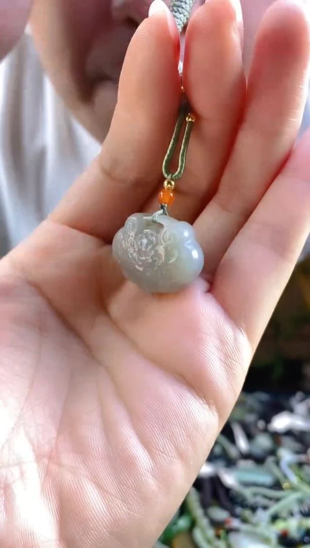 和田玉未镶嵌颈饰多样性发货，拍一发一