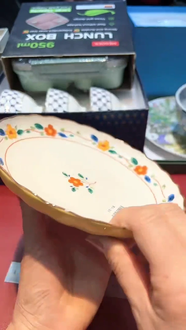 【闪购商品】瓷片锅碗瓢盆一件不剩