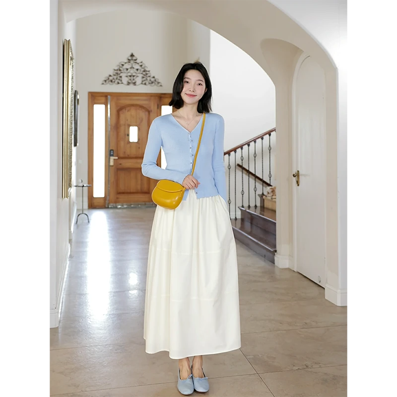 郭九九呢 羊毛桑蚕丝迪士尼在逃公主显瘦开衫高腰半裙 G924A20997