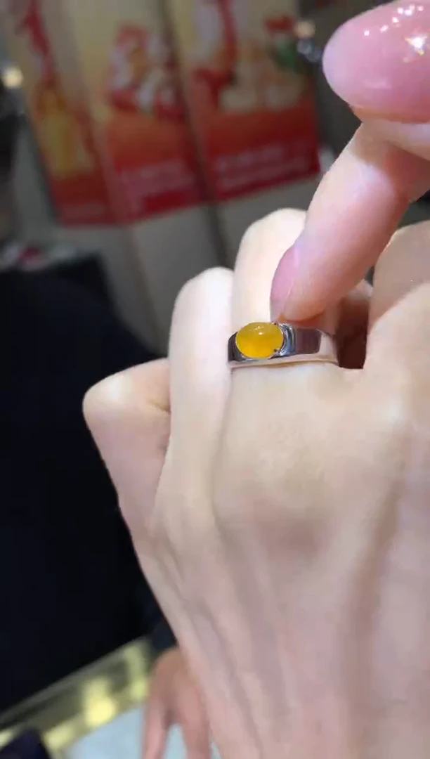 18K金镶嵌戒指翡翠|不退不换