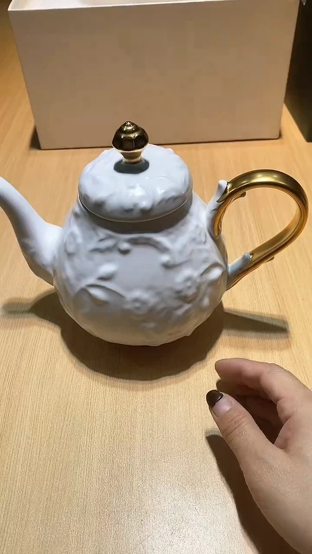 【闪购商品】瓷片锅碗瓢盆一件不剩