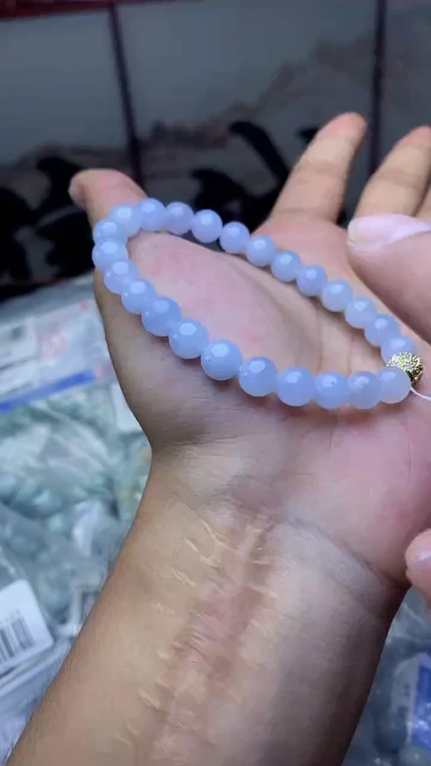 定制翡翠未镶嵌天然缅甸A货翡翠，多样性发货，拍一发一