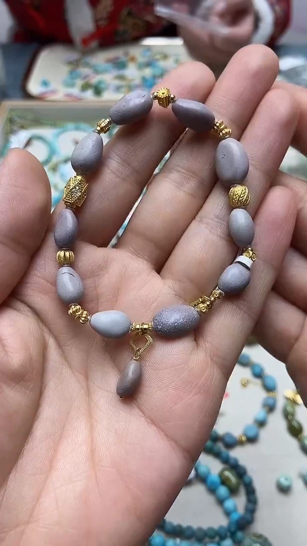 未镶嵌绿松石手链151