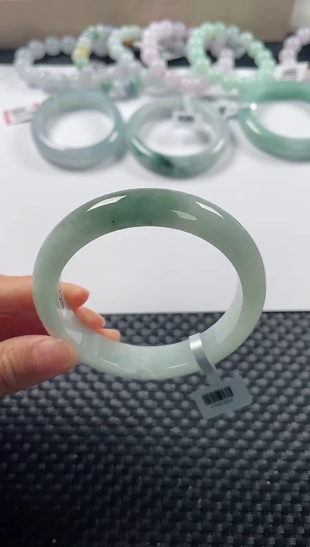 未镶嵌手镯翡翠基地发货H 4656 60+