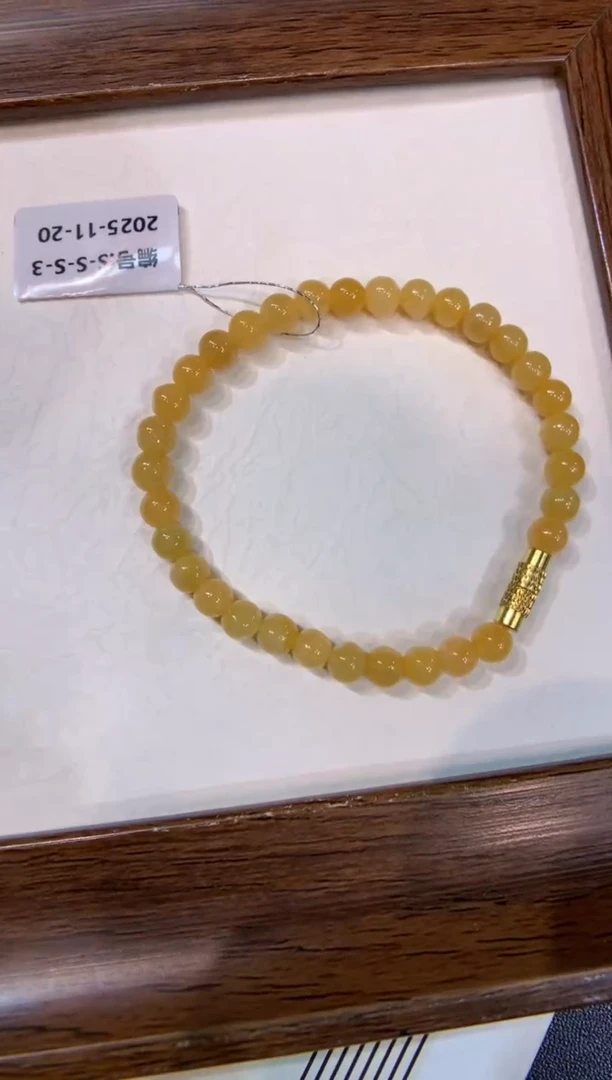 颈饰未镶嵌翡翠手串