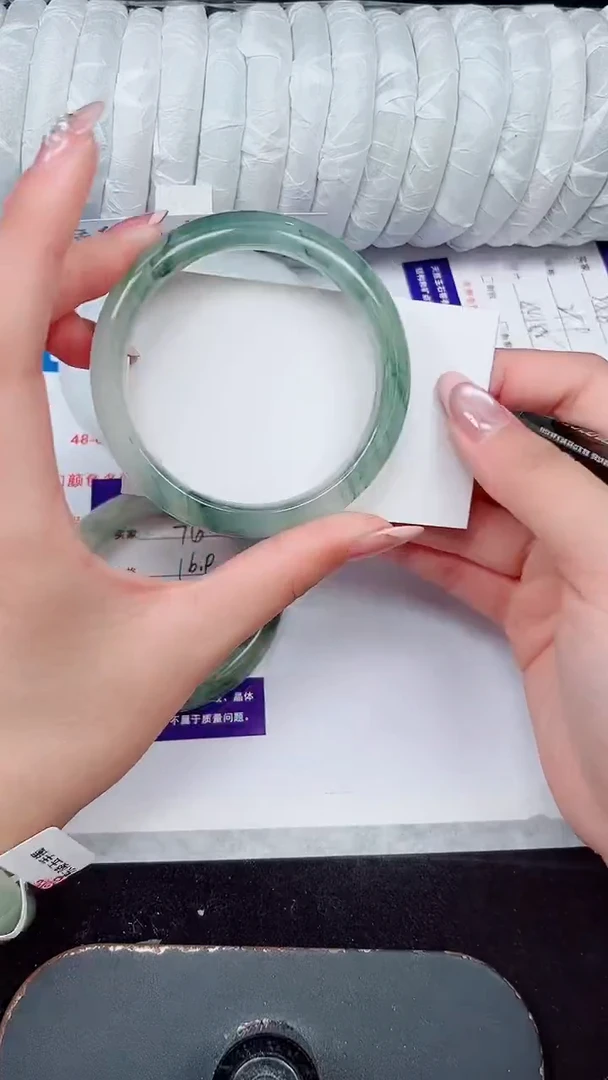 未镶嵌手镯石英质玉77-57/58