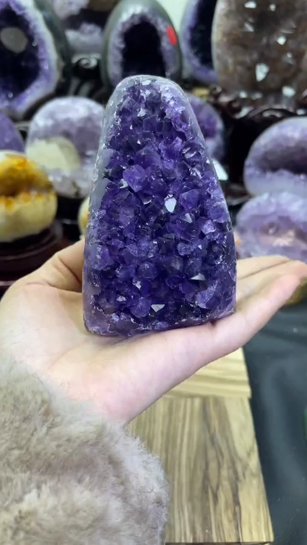 未镶嵌大型摆件（非配饰）紫晶148号摆件