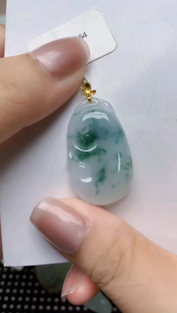 翡翠18K金镶嵌颈饰天然缅甸A货翡翠