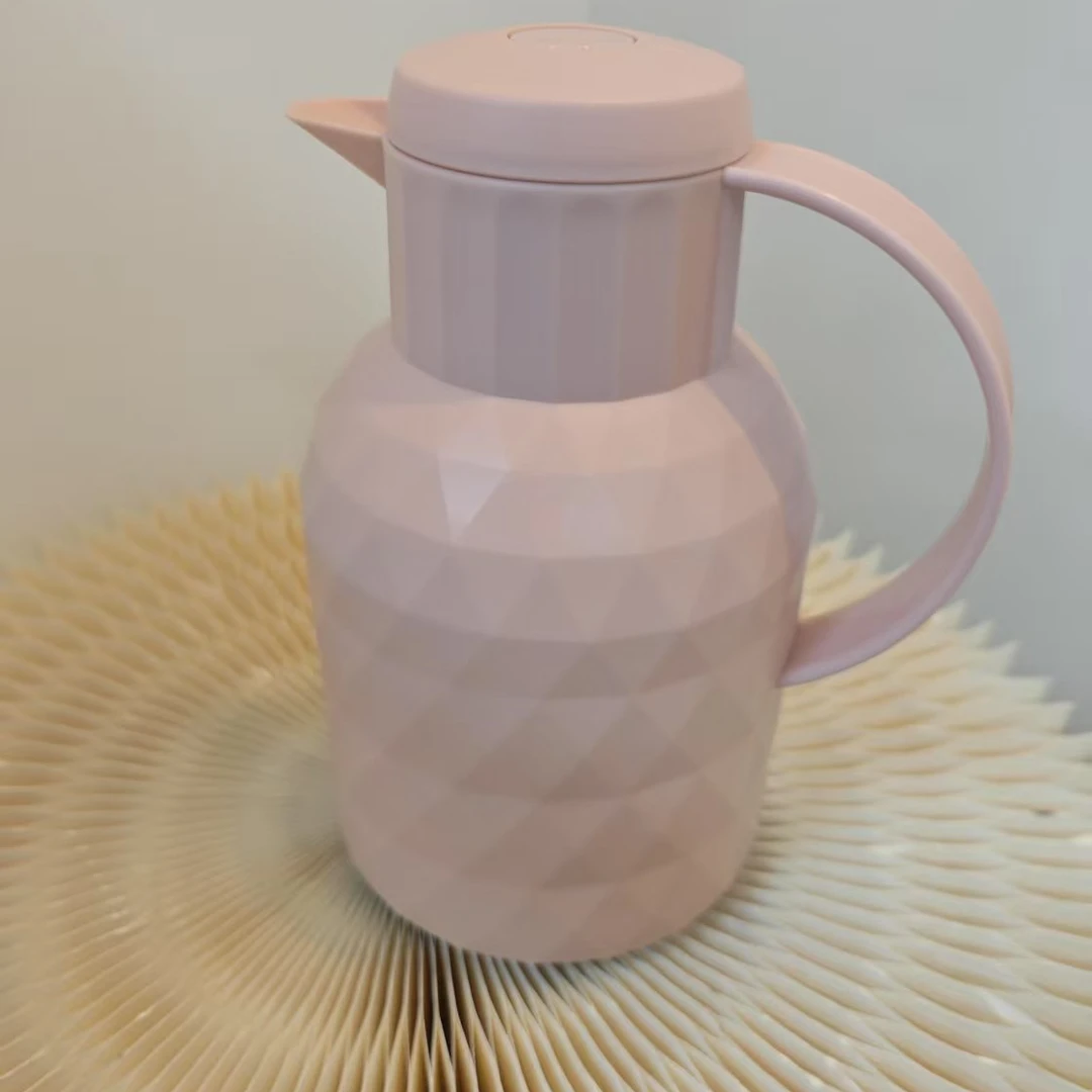 家用保温瓶大容量热水瓶菱形办公室保温水壶暖随机 TT