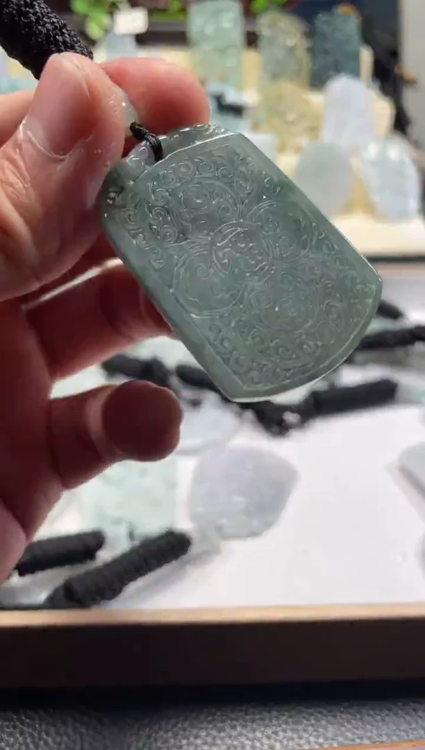 颈饰未镶嵌翡翠12/21/060