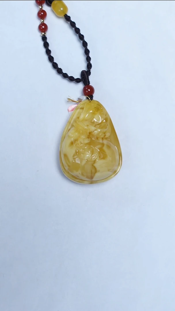 蜜蜡颈饰未镶嵌金白钱袋吊坠