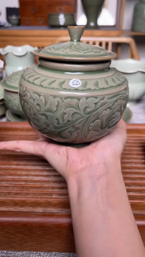 陶瓷428王晓娜 纯手工秘色茶叶罐
