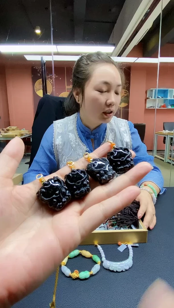 颈饰未镶嵌翡翠翡翠吊坠