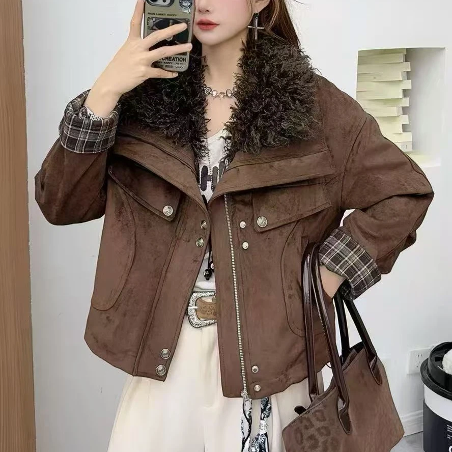 2025气质常规款冬季女轻奢厚款纯色保暖外套网红冬款秋冬百搭