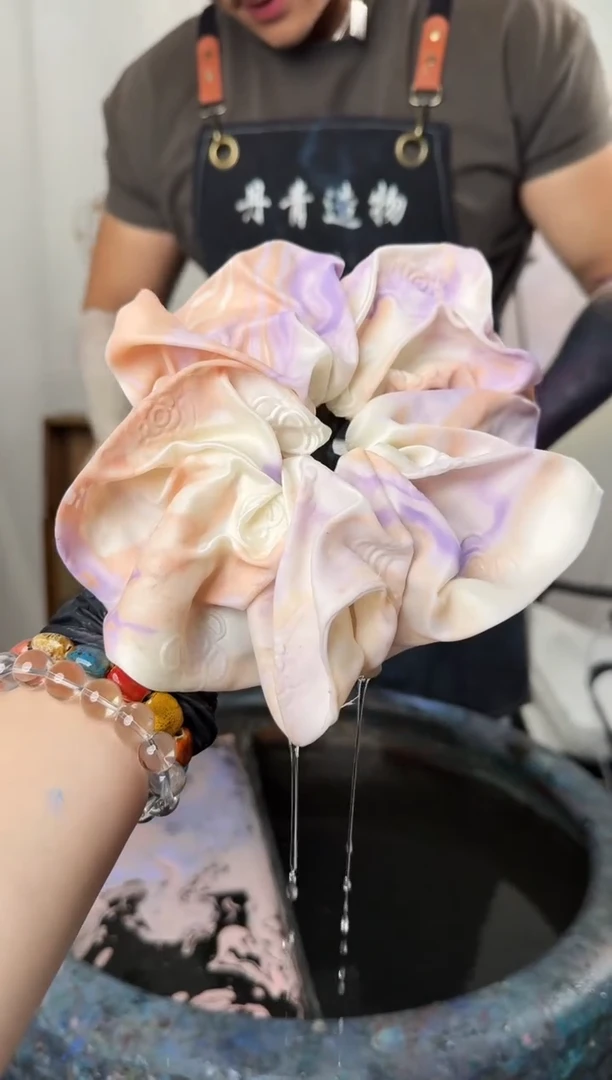 148 暧昧 山茶花发圈