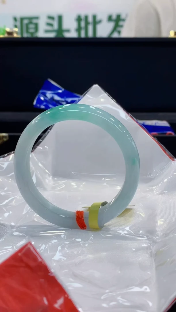 未镶嵌手镯翡翠翡翠手镯