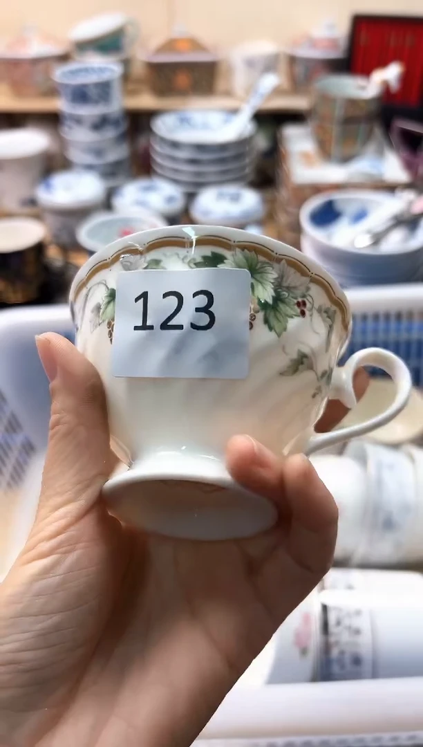 瓷片犟*你好你好你好你好你好