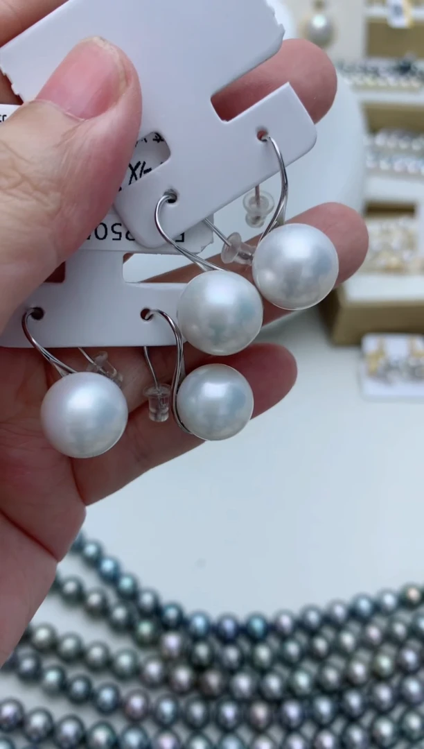 银S925镶嵌淡水珍珠耳饰w22 多样性发其一