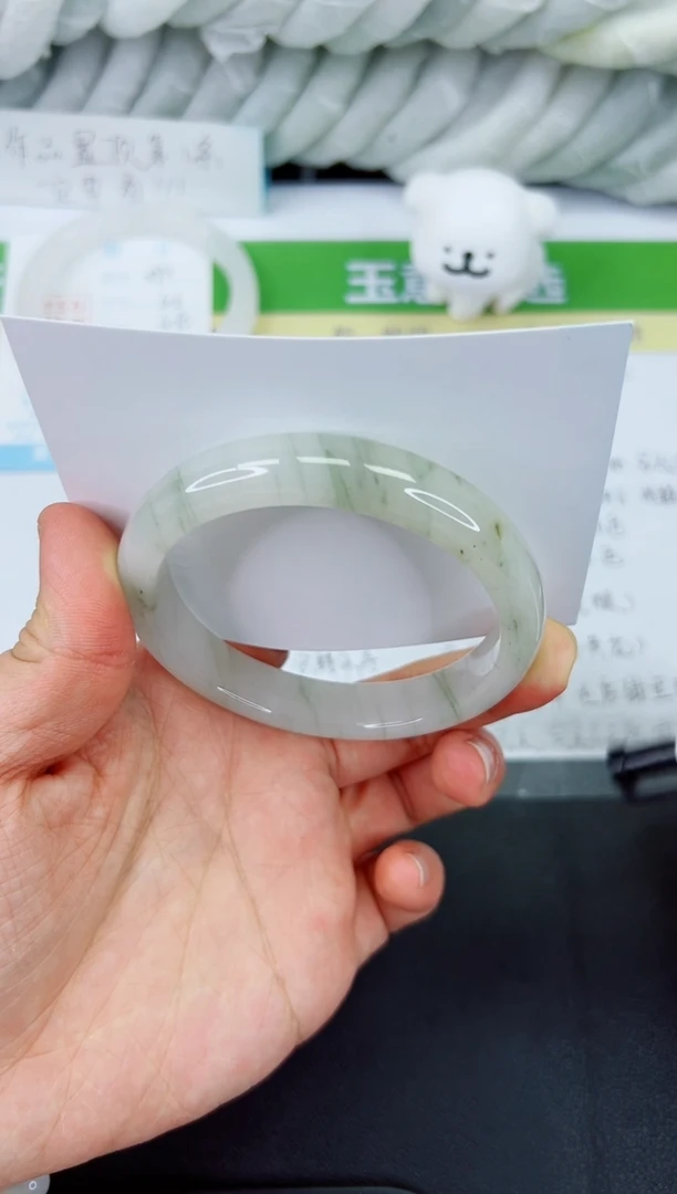 【闪购商品】石英质玉手镯未镶嵌599-60