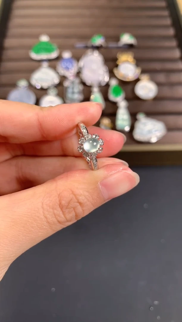 【闪购商品】翡翠戒指18K金镶嵌A333|(多样性发货）拍一发一