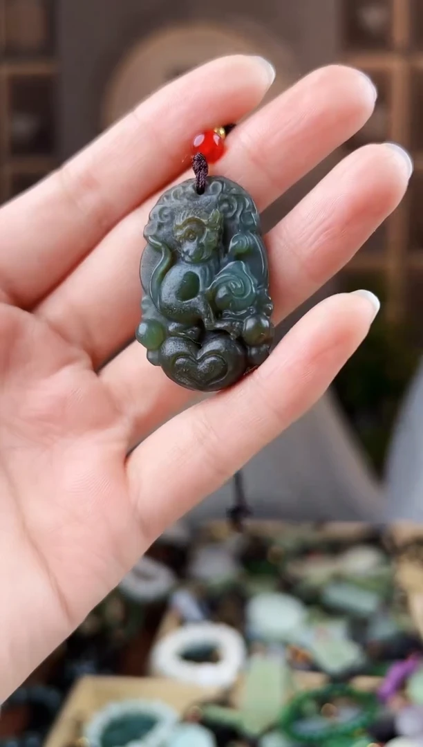 颈饰未镶嵌和田玉拍一发一，多样性发货