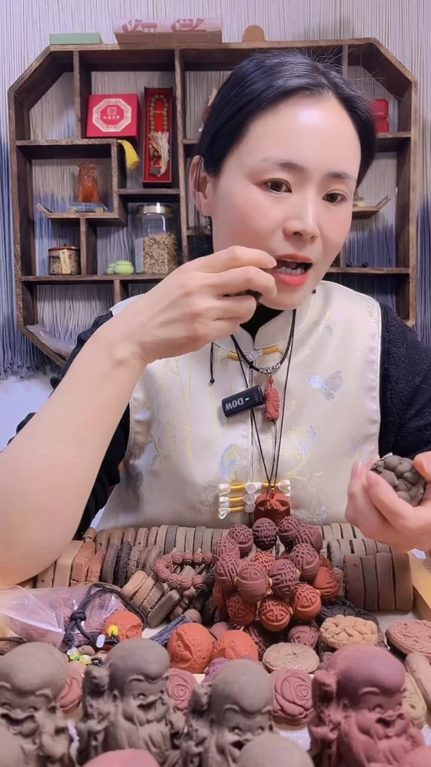 【闪购商品】泥塑六龄固本香方凤九牌