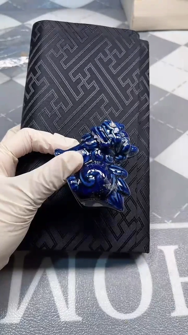 瓷片陶瓷如图所示周边