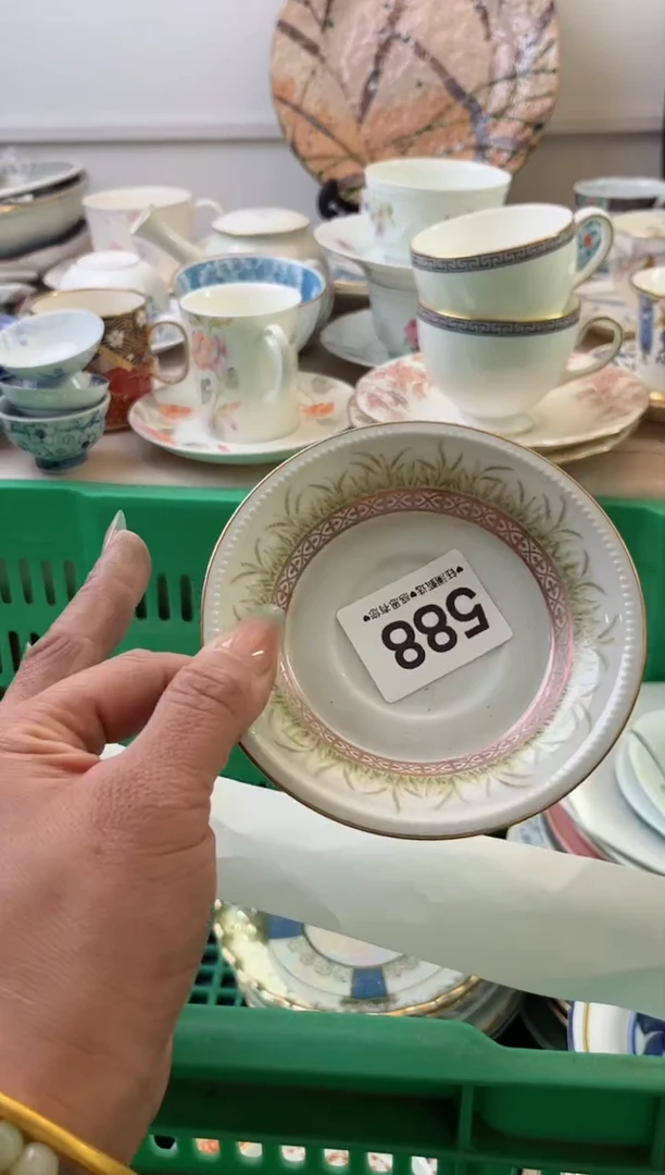 瓷片边***e588