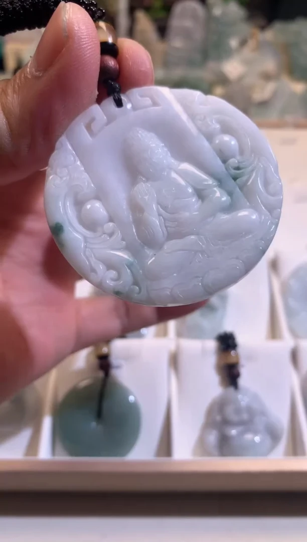 【闪购商品】翡翠颈饰未镶嵌02/13/193