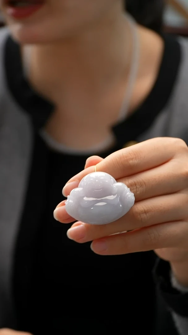 颈饰未镶嵌翡翠佛公