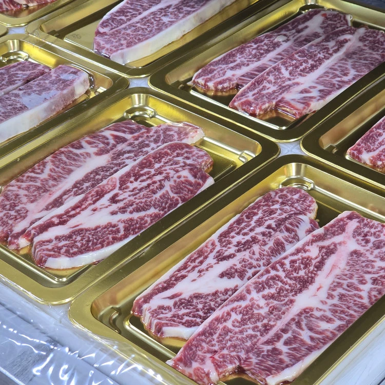 澳洲进口原切牛小排口感层次丰富肉质肉嫩多汁筋膜较少