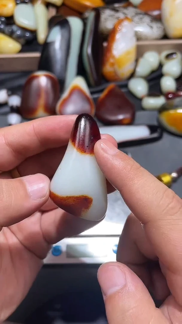 【闪购商品】和田玉挂件未镶嵌YL-LL-2.18-46多样性发货