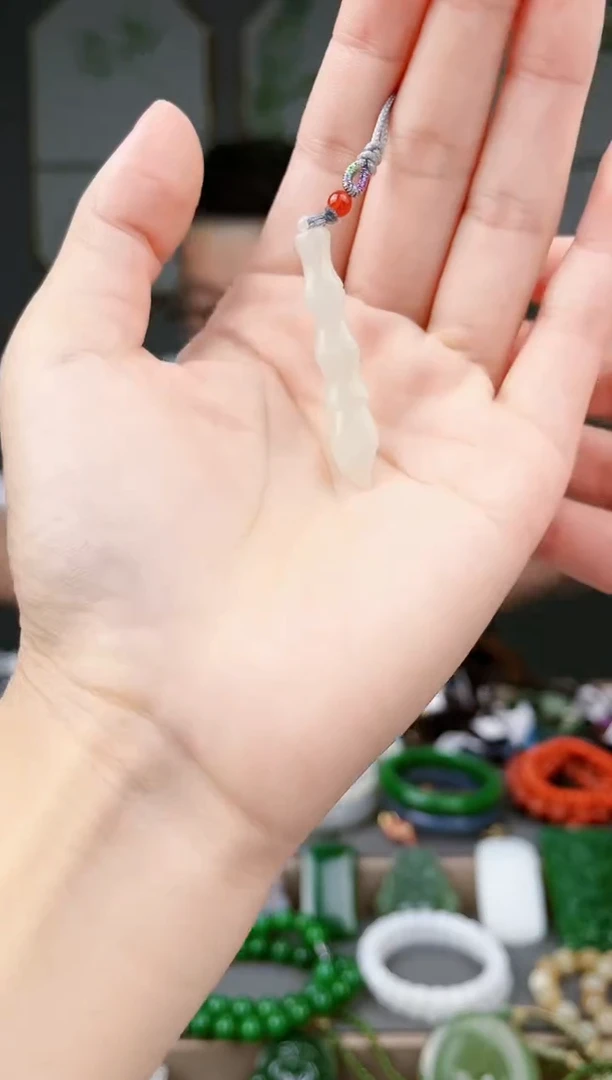颈饰未镶嵌和田玉多样性发货拍一单发一个多样性发货拍一单发一个