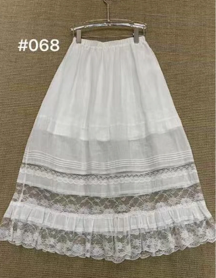 068【来自艾米精品】蕾丝镂空拼接欧货半裙白色