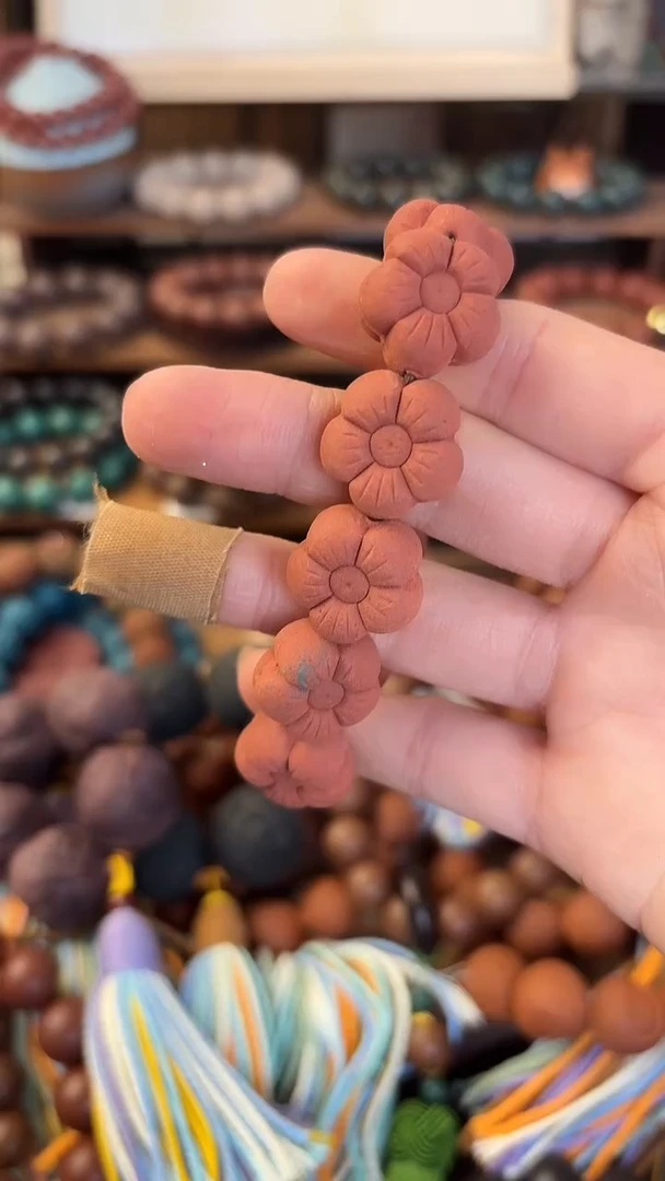 泥塑至尊红颜小花手串体验款一条