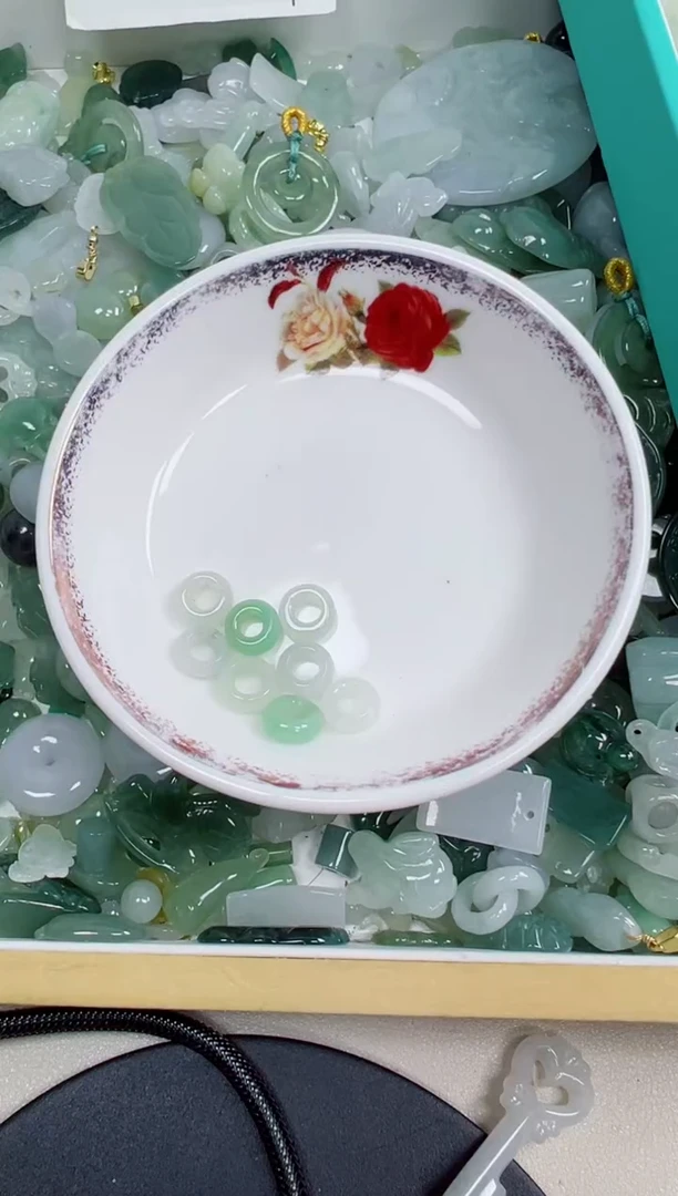 散珠翡翠228号，A货翡翠