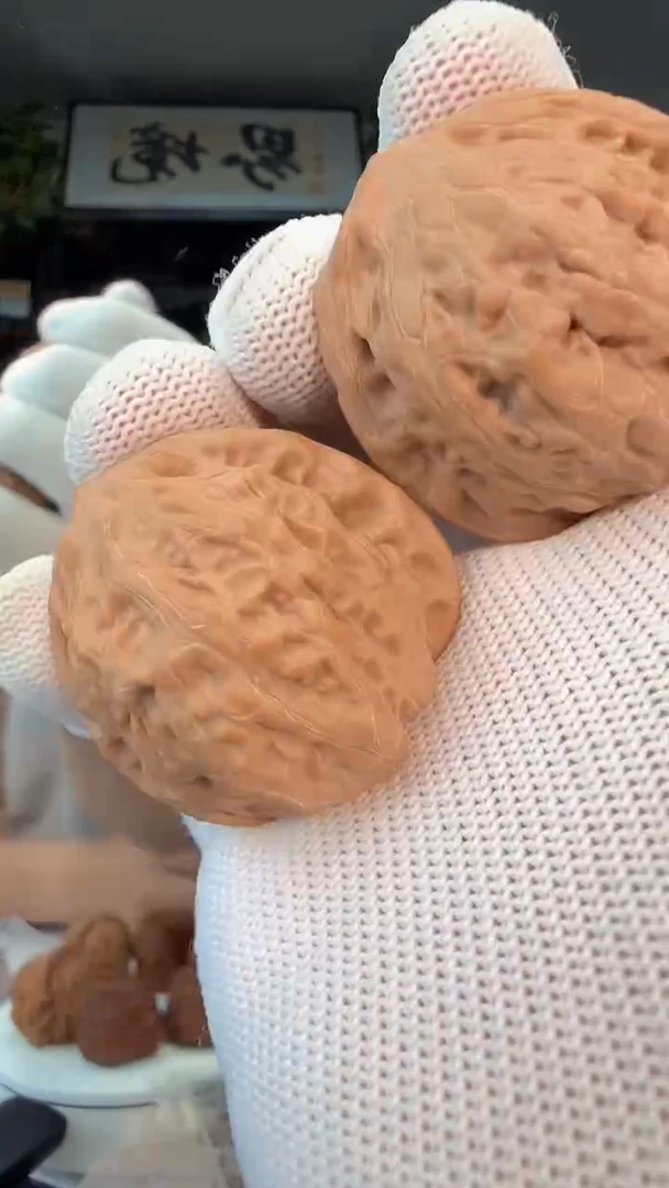 把件龙脊菩提本*@003 白狮子 三角白 39-39