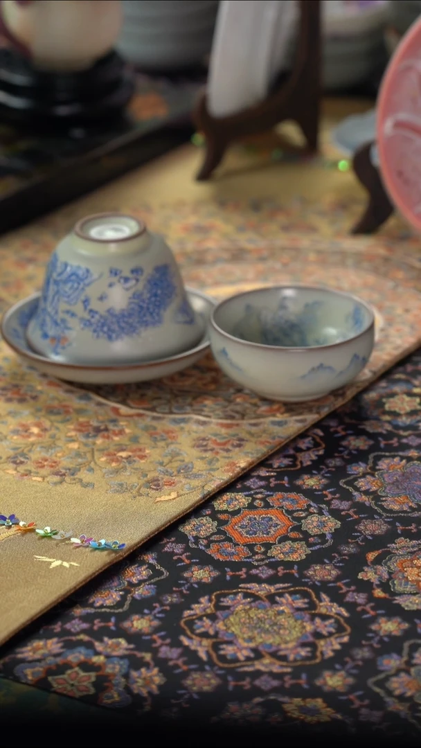 英姐好物分享@@青花釉里红盖碗+普洱杯