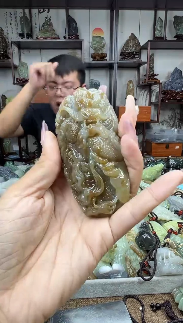 未镶嵌和田玉把件1