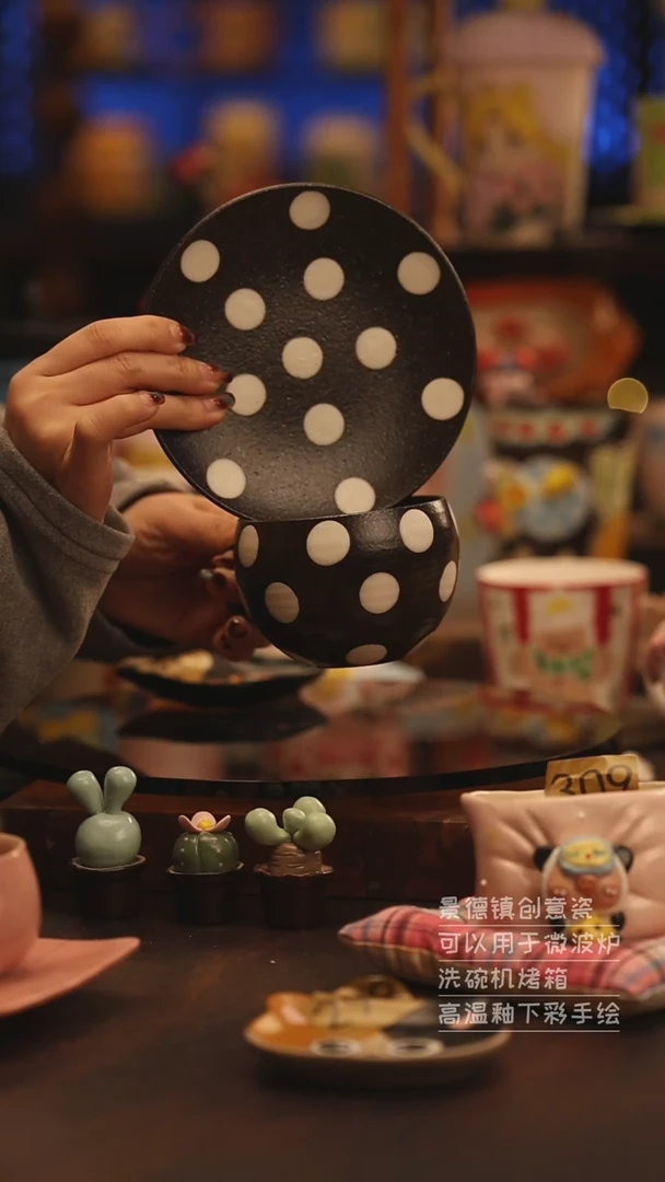 陶瓷景德镇可爱陶瓷釉下彩绘设计师款