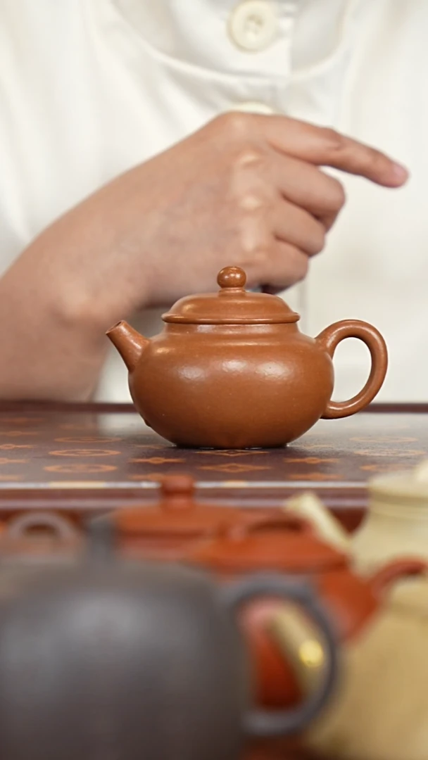 茶壶紫砂葵黄段贡珠