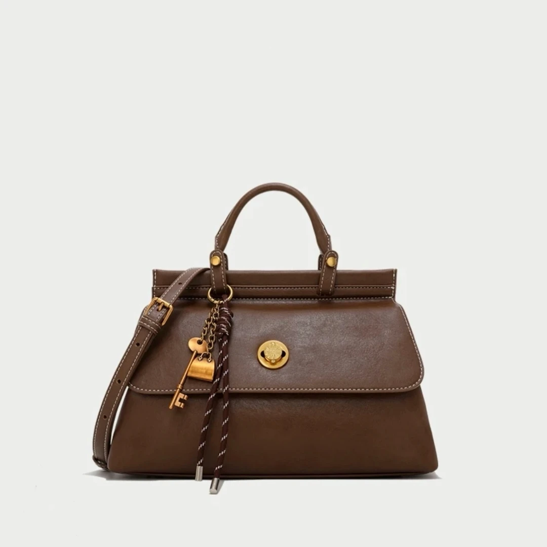 2025新款手提包单肩斜挎手拎包8238（送挂件）