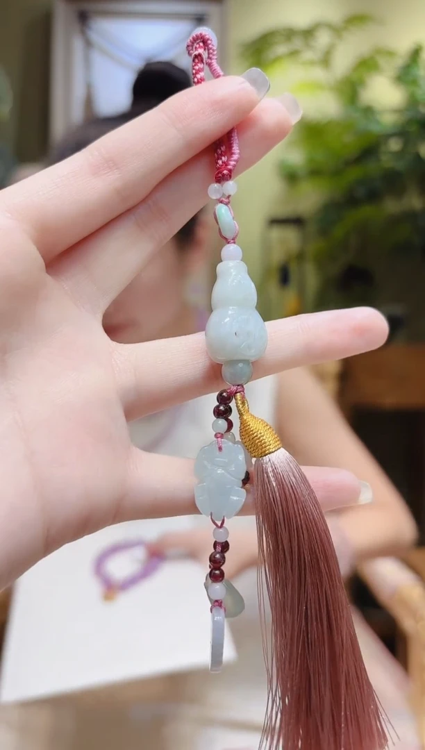 【闪购商品】翡翠挂件未镶嵌翡翠葫芦流苏挂件H