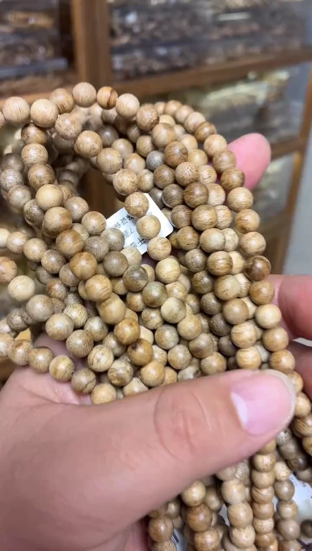 沉香手串 达拉干圆珠长串0.7多样性发其一