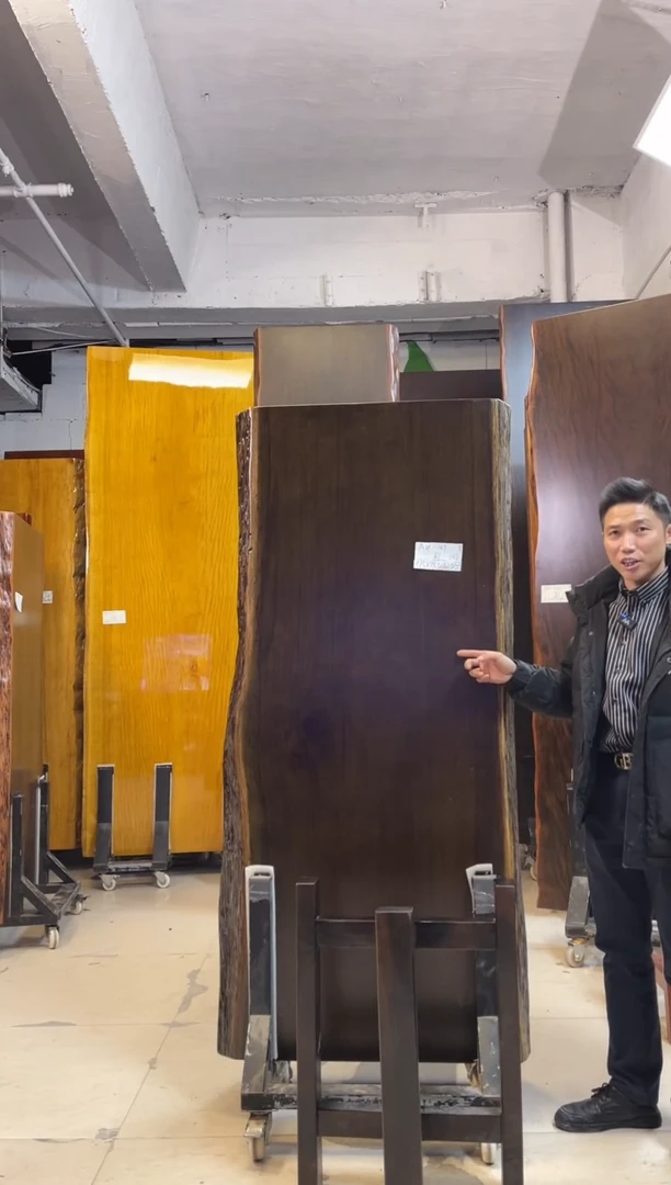 AH-139黑金木175*81*8.3加黑三角支架*2