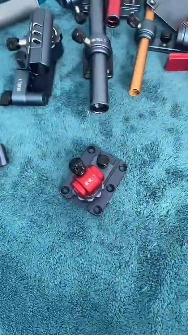 狼途鱼护架平板红色