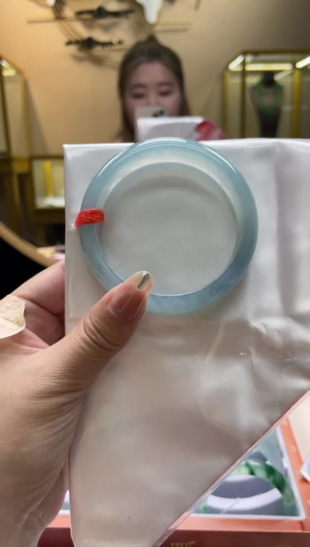 翡翠手镯未镶嵌天然缅甸A货翡翠手镯57.2正圈