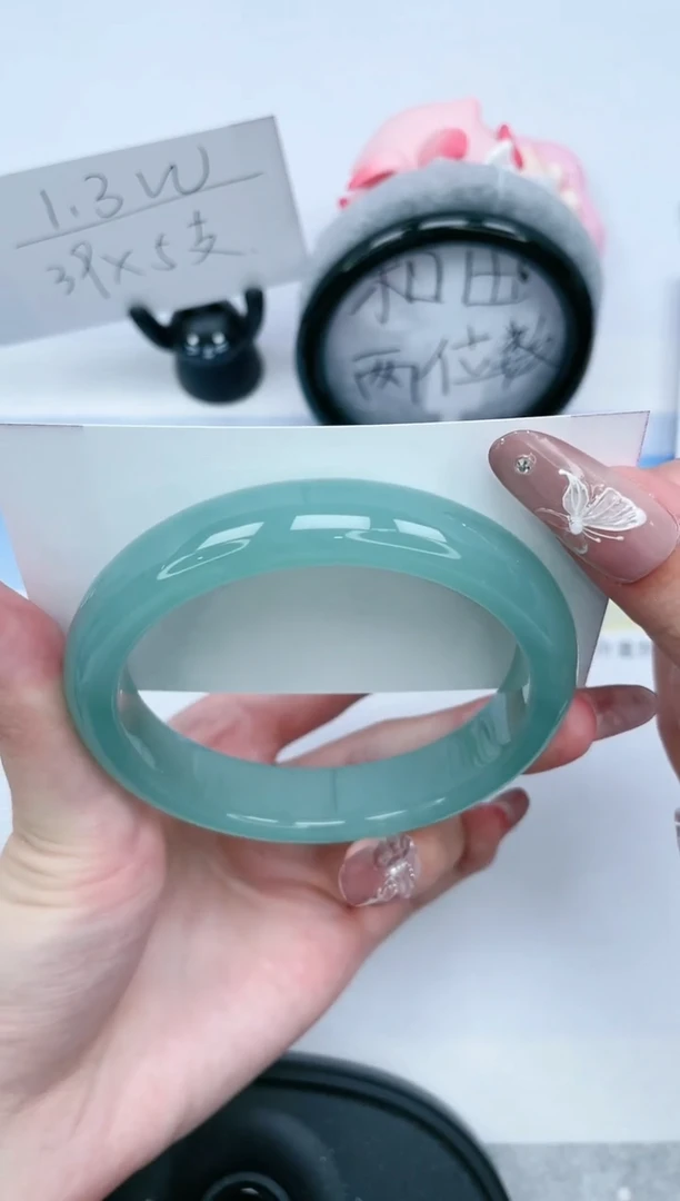 石英质玉未镶嵌手镯190-65